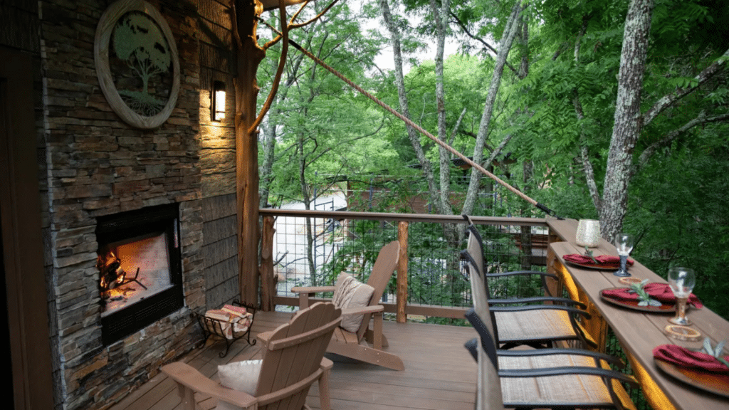 Tennessee Treetop Hideaway